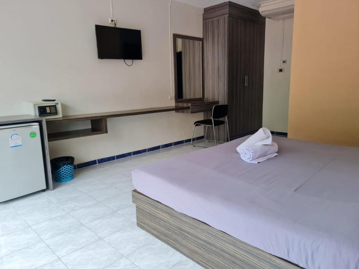 Cozy Residence Nanai Patong Exterior photo